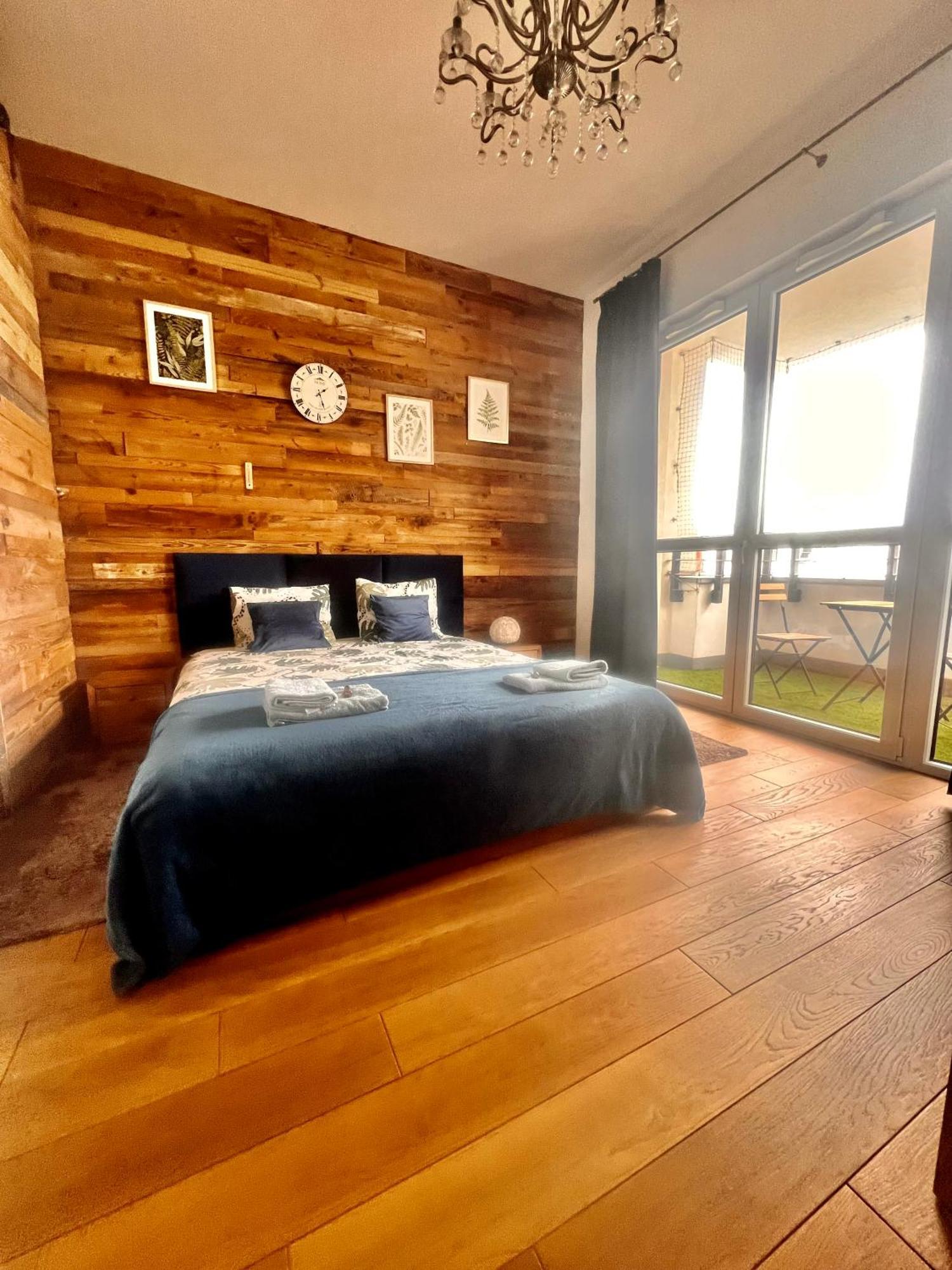 Lake Park Apartament With Free Parking Airport Netflix Apartment Warsaw Exterior photo